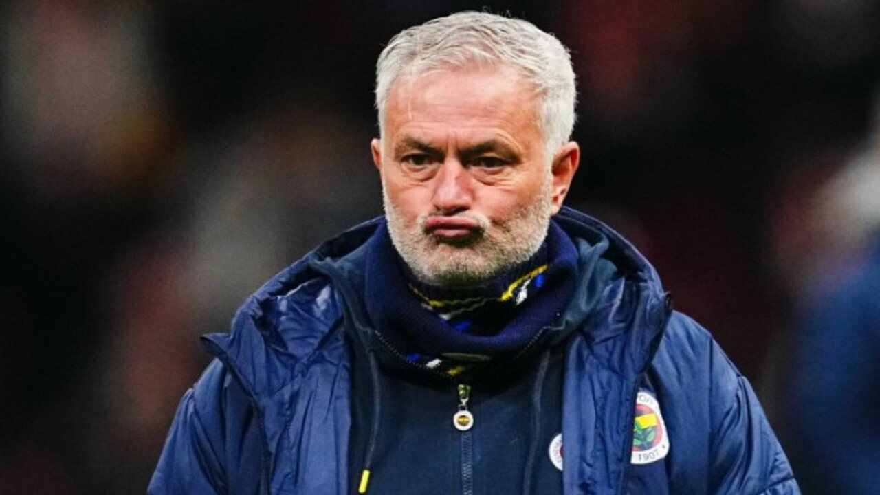 Foto - Mourinho ‘kalacağım’ demişti ama işler değişti! Portekizli hocanın peşindeki kulüp belli oldu
