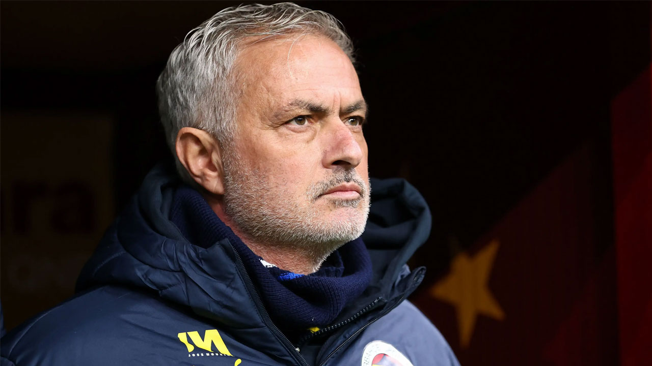 Mourinho ‘kalacağım’ demişti ama işler değişti! Portekizli hocanın peşindeki kulüp belli oldu