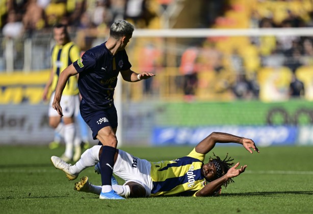 Foto - Mourinho O oyuncularla ilgili sessizliğini bozdu! Ali Koç çılgına dönecek! Yollar kesin olarak ayrılacak bu sefer…