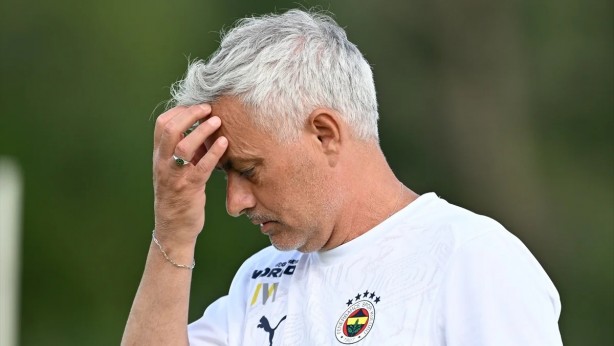 Foto - Mourinho’dan çarpıcı açıklama: "Eşyalarımı toplar giderim"