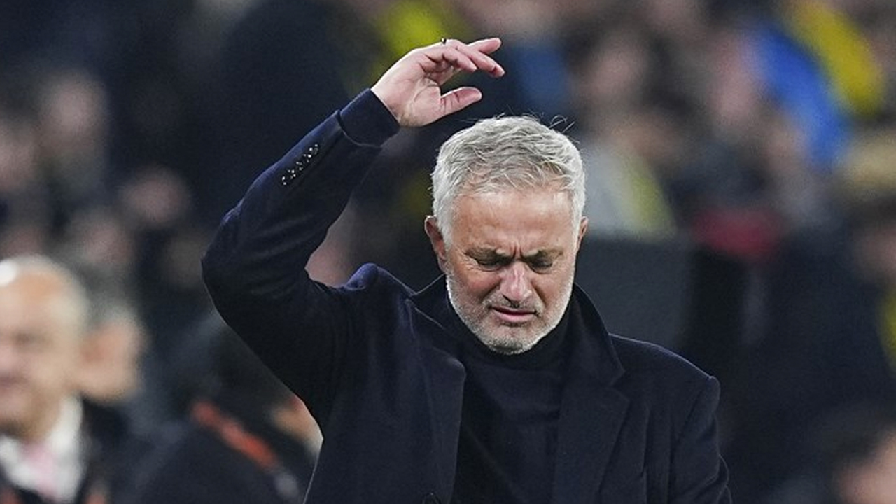 Foto - Mourinho’dan Galatasaray çıkışı! Kadıköy’e bombalar yağacak bu hamlelerle! Sen ciddi misin gerçekten?