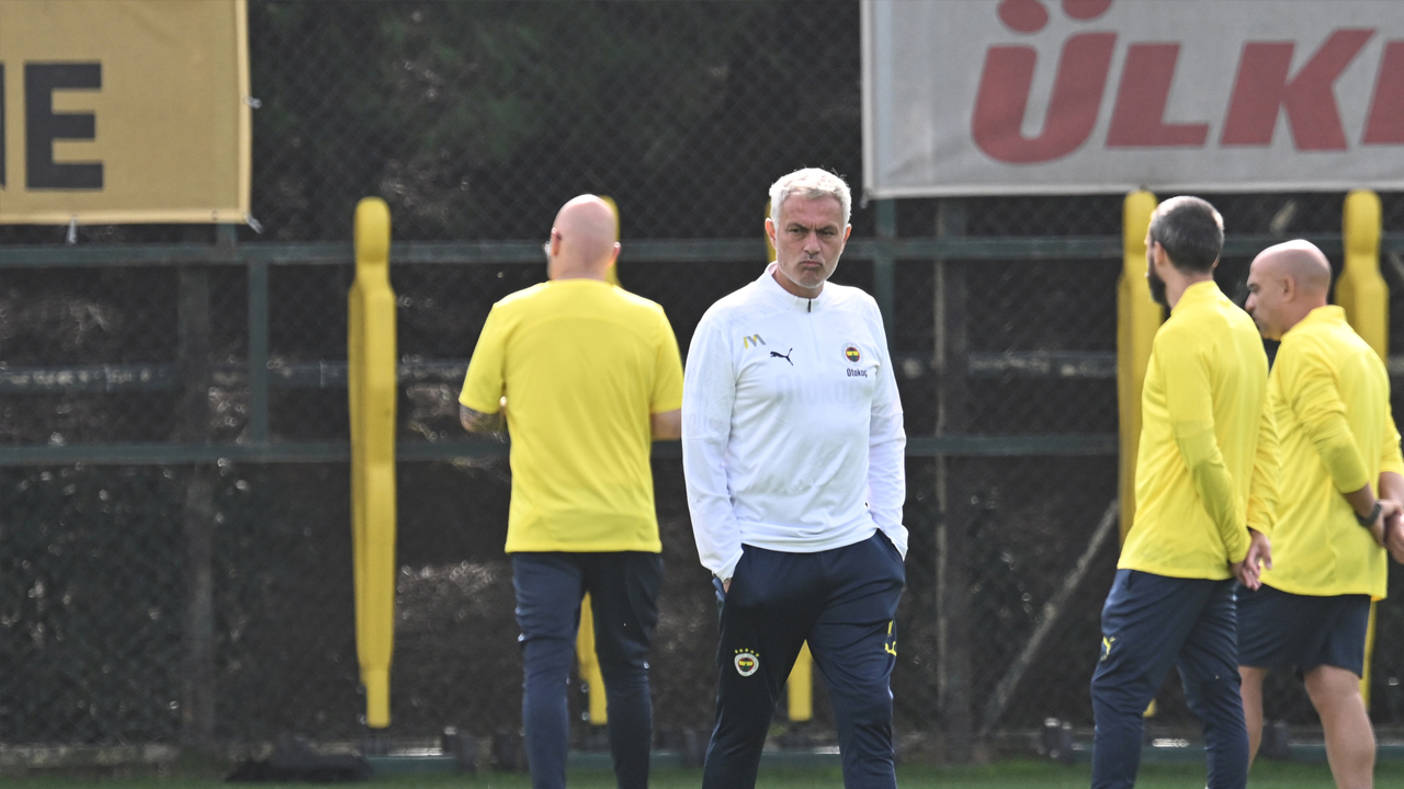 Foto - Mourinho’dan şaşırtan savunma geldi: Transferler yandı bitti! Yine yeniden başlıyor Portekizli…