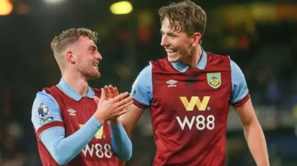 Foto - Mourinho’nun ısrarla istediği oyuncudan iyi haber! Sıcak bakıyor