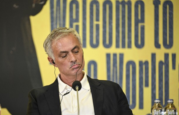 Foto - Mourinho'nun istemediği kalmadı! Ali Koç'tan Mourinho'ya golcü hediyesi! Gol kralları Fenerbahçe'yi şampiyon yapacak