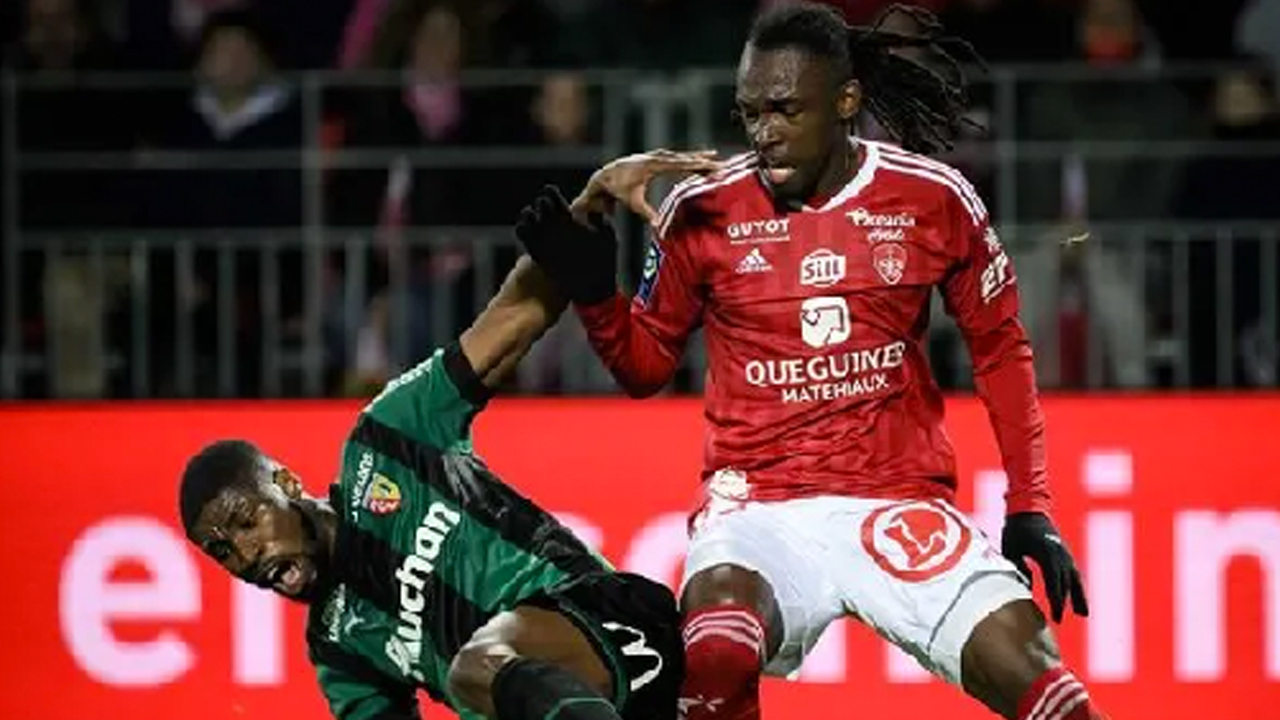 Mourinho'nun stoper kararı şok edecek cinsten! Takıma stoper dayanmıyor ki: Bu da neyin nesi...