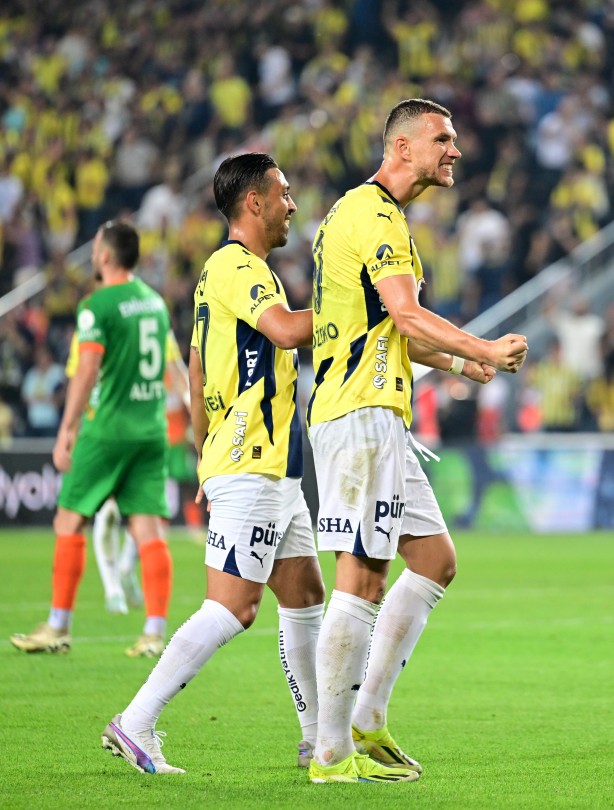 Foto - Mourinho'nun tepesinin tası attı! Kriz çıkaracak karar: Onları antrenmanda görmek istemiyorum