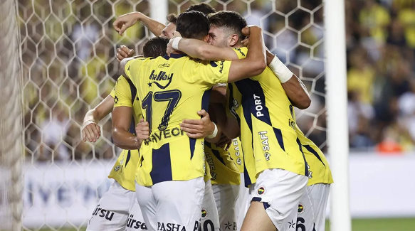 Foto - Mourinho'ya isyan etti! Fenerbahçe'den ayrılıyor