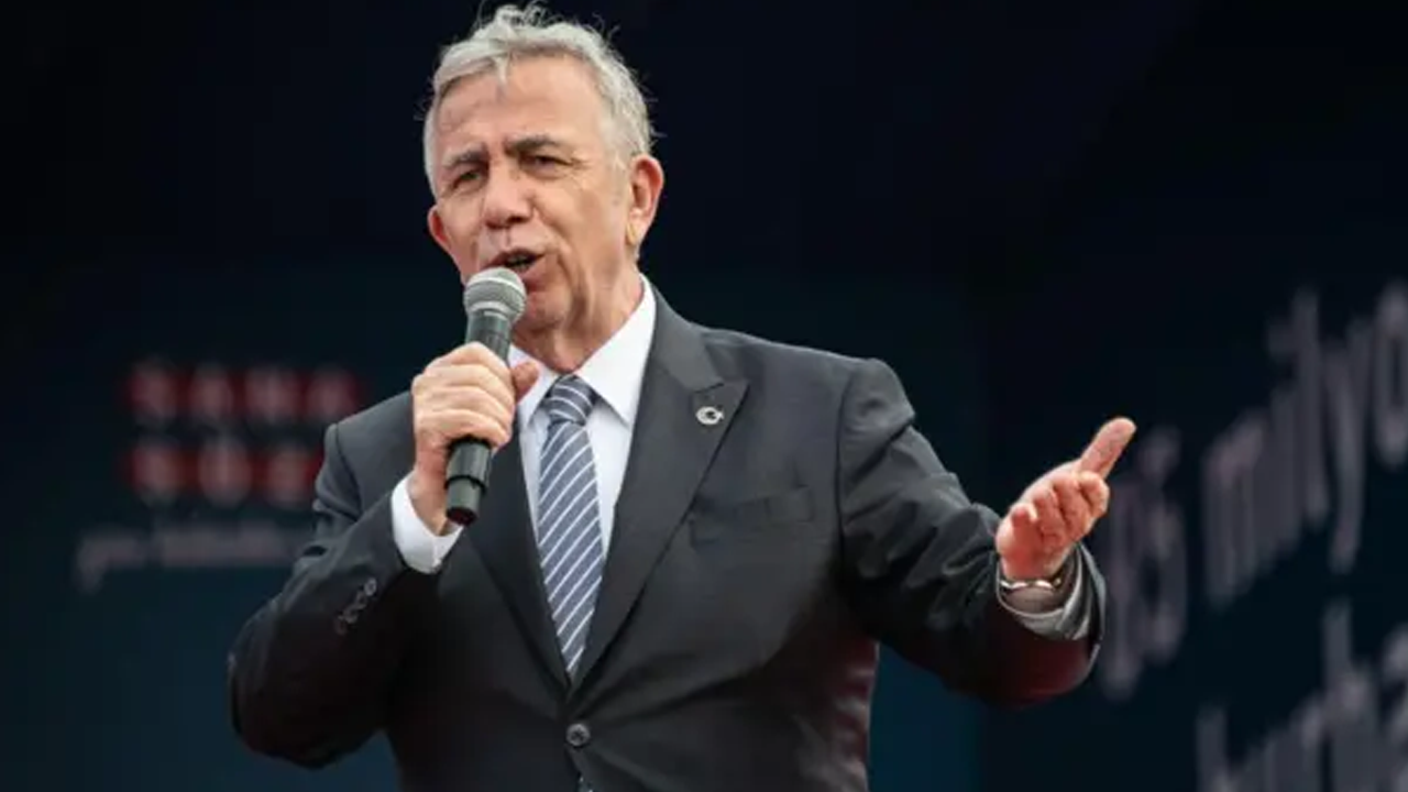 Foto - Mozambik'e konut bulan Mansur, Ankara'ya bulamadı!