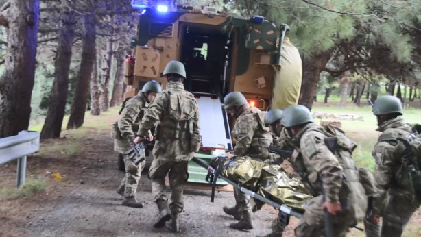 Foto - MSB görüntüleri paylaştı! Gerçeği aratmayan tatbikat