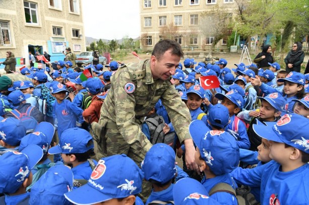 Foto - MSB paylaştı: Mehmetçik 2001'den beri...