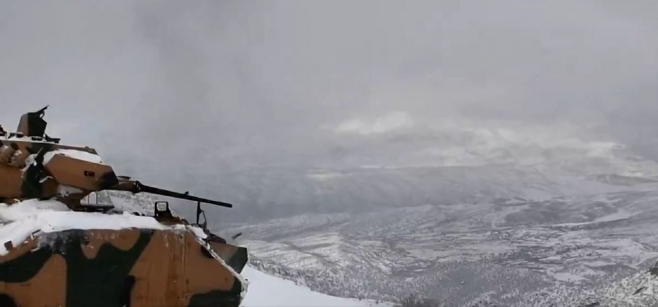 Foto - MSB paylaştı! Mehmetçik zorlu arazi koşullarında böyle görüntülendi 