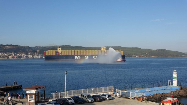 Foto - 'MSC Türkiye', Çanakkale Boğazı’ndan geçti