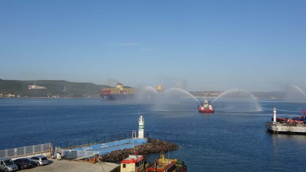 Foto - 'MSC Türkiye', Çanakkale Boğazı’ndan geçti