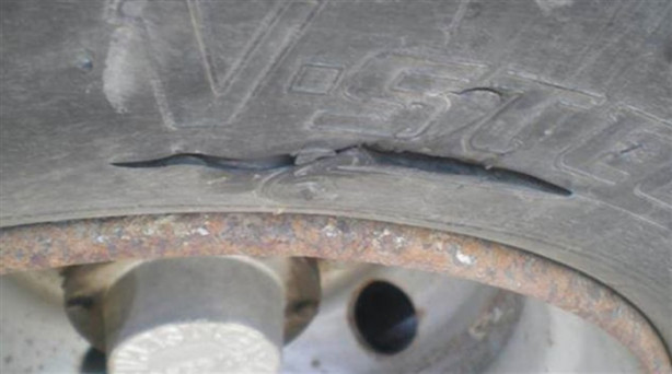 Foto - Muayeneye gelen sıra dışı araçlar