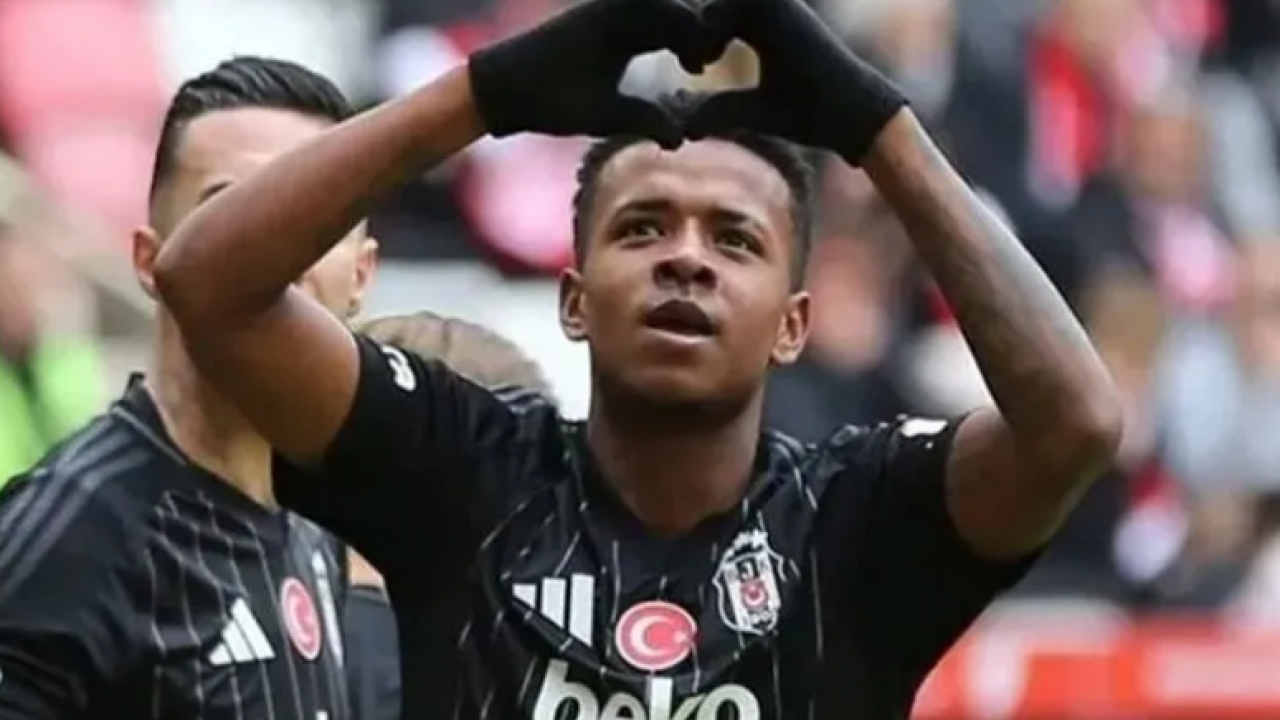 Foto - Muci'yi paylaştı: Beşiktaş'a veda etmedi! Sen kendini ne zannediyon be çocuk!