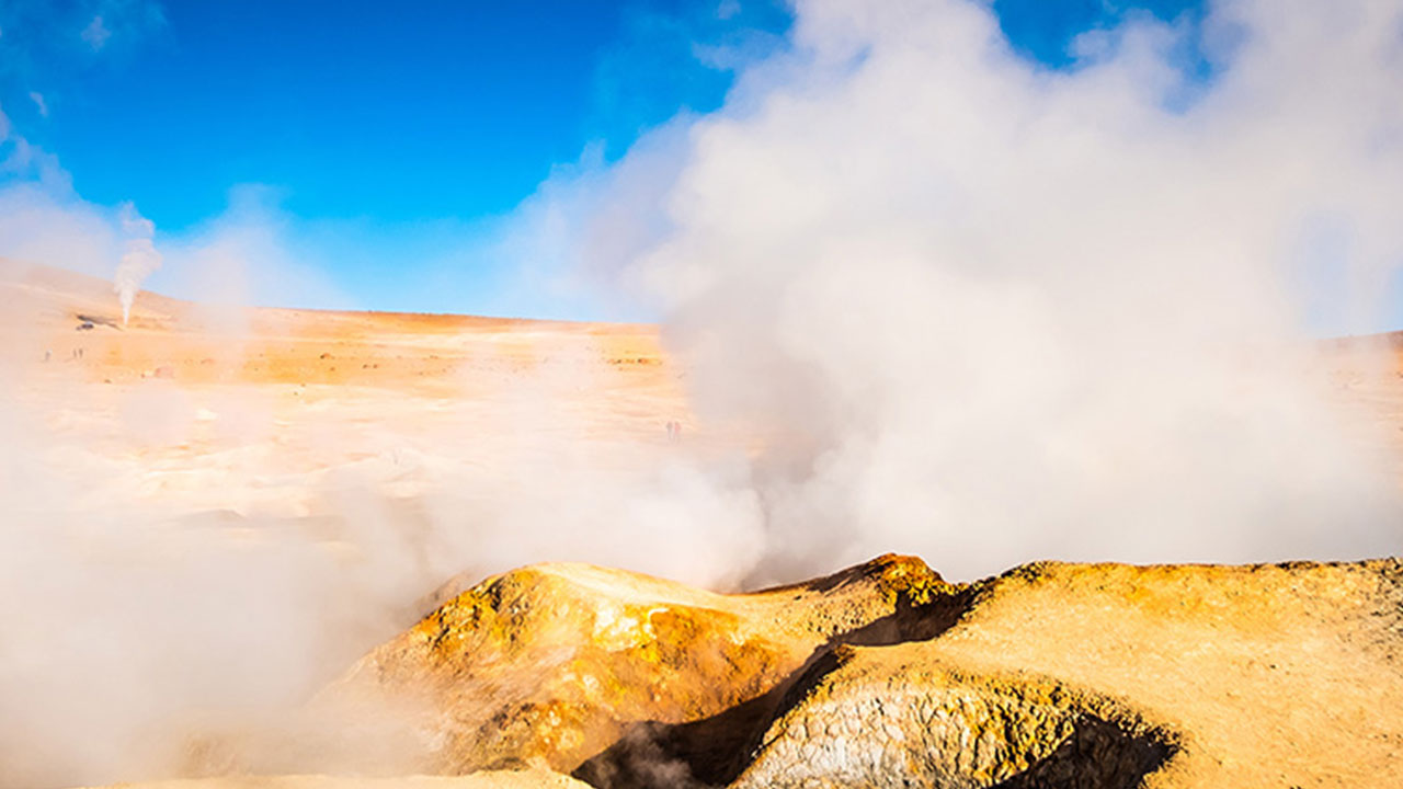 Foto - Mucur'da beyaz petrol fışkırmak üzere