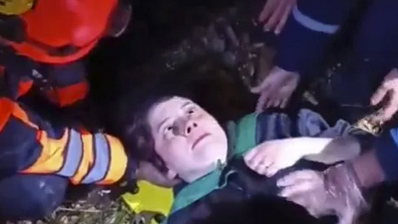 Müge Anlı canlı yayında Ece Gürel ile ilgili şoke eden bilgiler paylaştı! İşte ‘9 metre’ detayı...