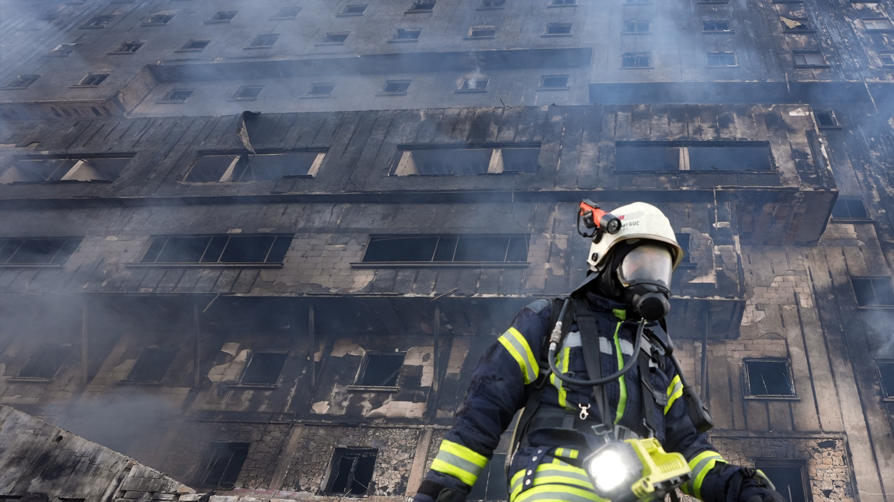Müge Anlı gözyaşlarına boğuldu! Bolu’daki yangınla ilgili o üzücü haberi verdi…