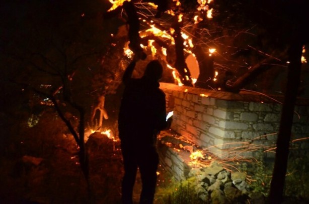 Foto - Muğla’da beşer dakika arayla iki orman yangını