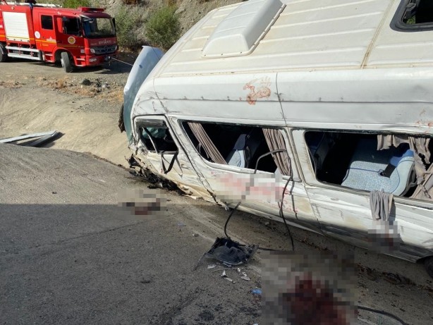Foto - Muğla'da tur otobüsü kazası! Çok sayıda yaralı var