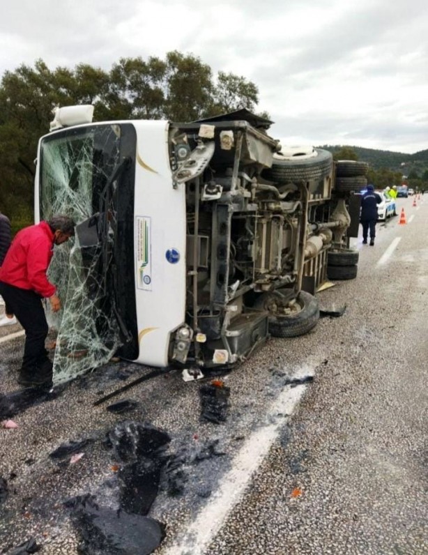Foto - Muğla'da yürekler ağza geldi! 12 öğrenci yaralı