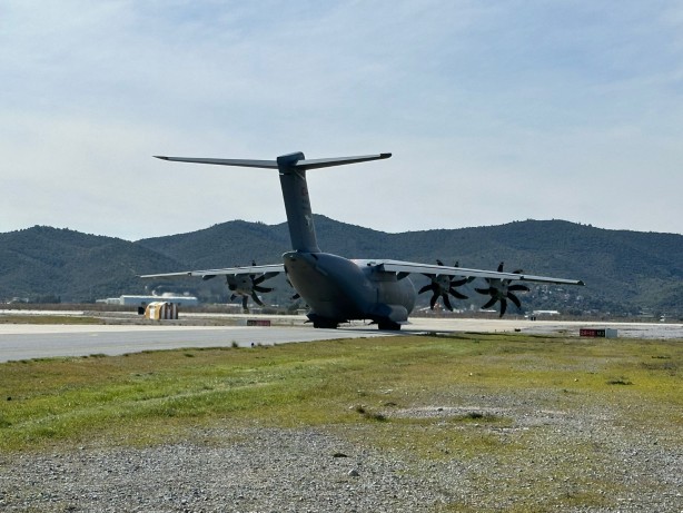 Foto - Muğla’dan afetzedelere 4 uçak dolusu yardım 