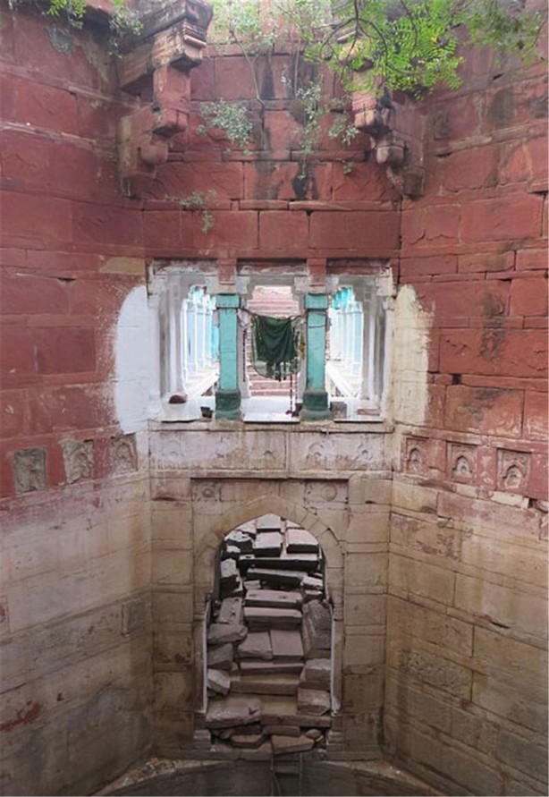 Foto - Mühendislik harikası: Basamaklı Kuyu