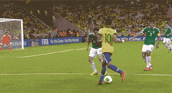 Foto - Muhteşem çalım hareketleri!