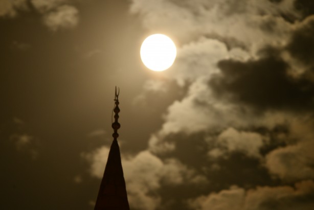 Foto - Muhteşem görüntü! Van Gölü semalarından yükselen dolunay hayran bıraktı
