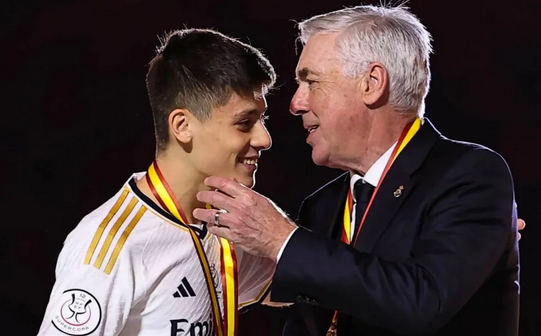 Müjdeli haber artık gelebilir! Sonunda kafasına 'dank' etti! Arda Güler sürprizi...