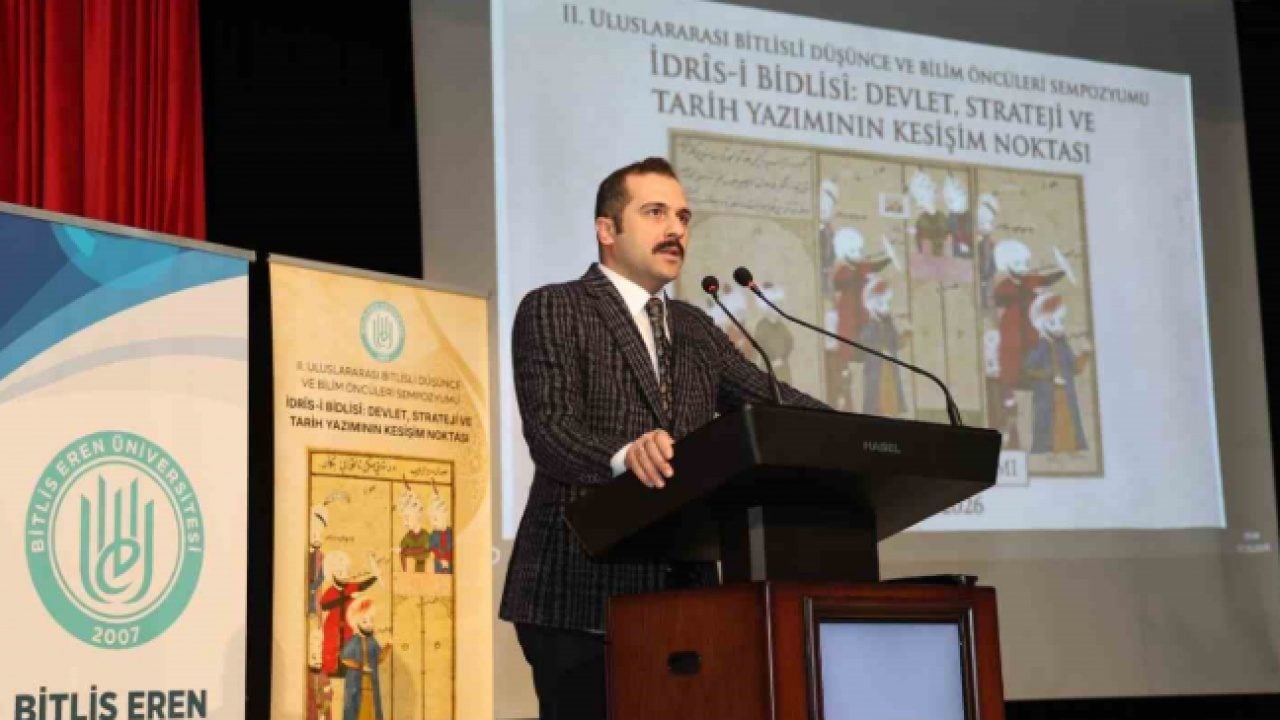 Foto - Mukaddes tepe, Fransız ajanı sapıktan arındırılsın: Pierre Loti Tepesi'nin adı İdris-i Bitlisi olsun