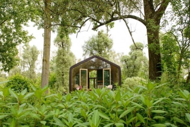 Foto - Mukavvadan ev yapıldı