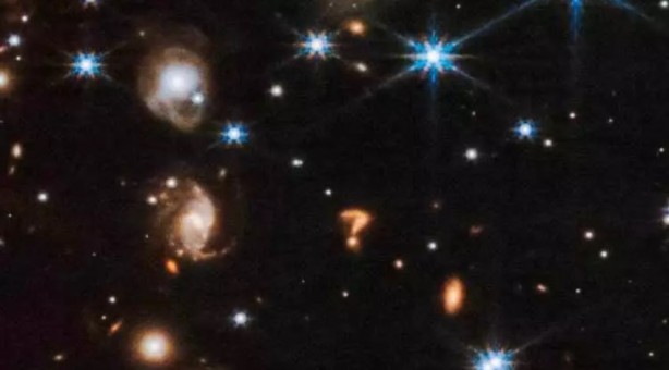 Foto - Mükemmel, bir o kadar da ürkütücü! Uzayda çekilen görüntü "soru işaretlerine" neden oldu