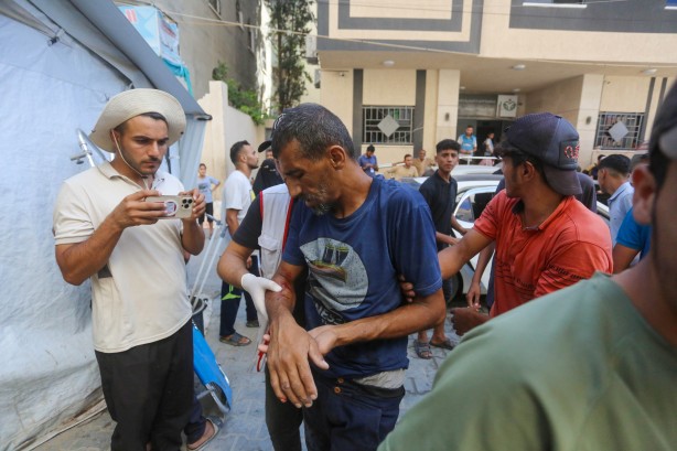 Foto - Mülteci kampına saldırı!