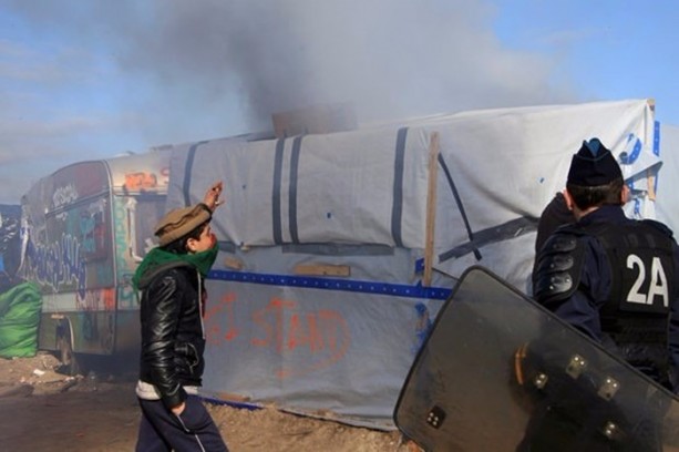 Foto - Mülteci kampını yaktılar