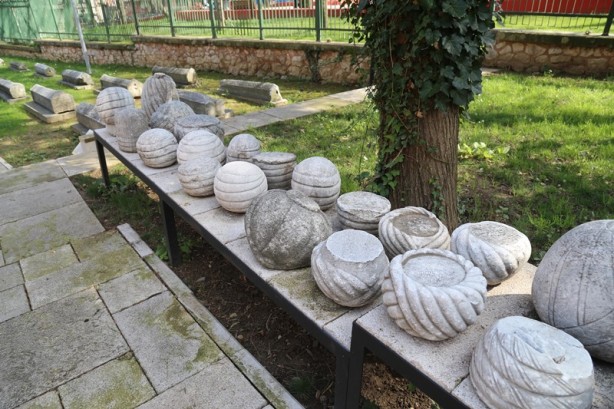 Foto - Muradiye Külliyesi Osmanlı Mezar Taşları Sergi Alanı