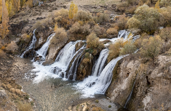 Foto - Muradiye Şelalesi fotoğraf tutkunlarının gözdesi oldu