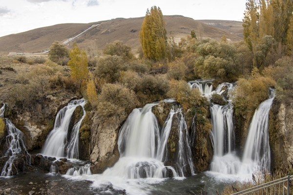 Foto - Muradiye Şelalesi fotoğraf tutkunlarının gözdesi oldu