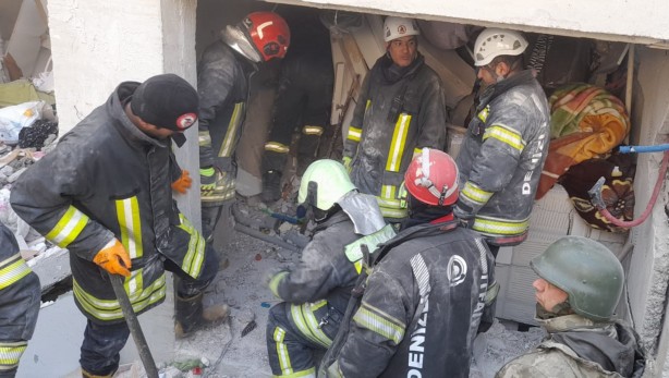 Foto - Murat Akan deprem için Türkiye'ye gelen o ülkenin gemisi için uyardı: İstihbari bilgiler aldım aman dikkat