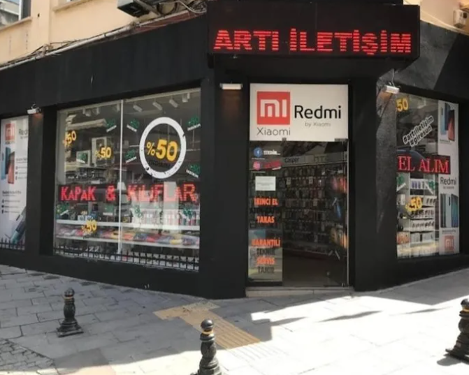 Foto - Murat Ongun çocukluk arkadaşını milyoner yaptı! Giresun’da telefonculuk yapıyordu milyonluk ihale aldı