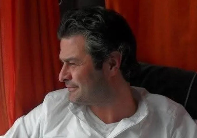 Foto - Murat Ongun çocukluk arkadaşını milyoner yaptı! Giresun’da telefonculuk yapıyordu milyonluk ihale aldı