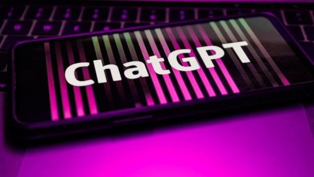 Foto - Musk dediğini yaptı! ChatGPT rakibi Grok devrede