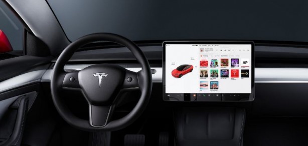 Foto - Musk elektrikli otomobilde rakiplerini silmeye kararlı! Bir indirim daha yaptı