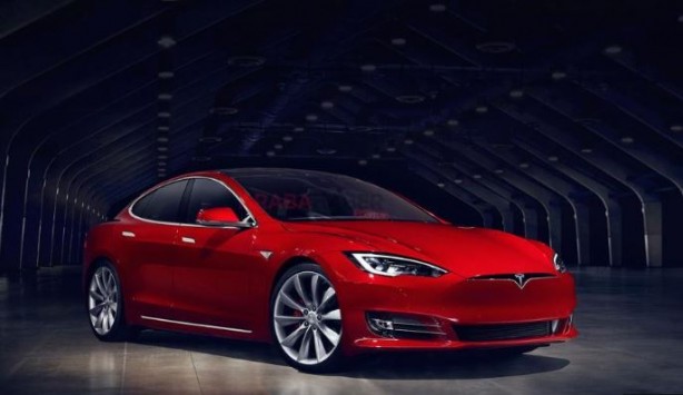 Foto - Musk elektrikli otomobilde rakiplerini silmeye kararlı! Bir indirim daha yaptı