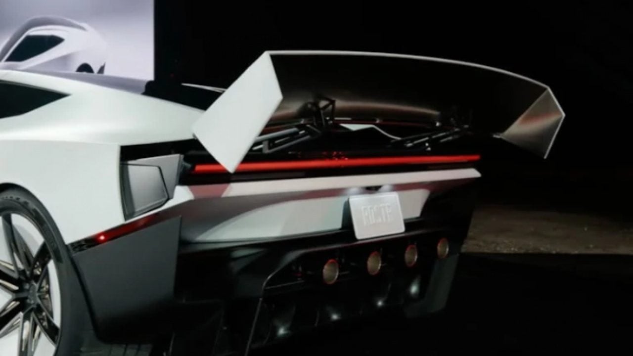 Foto - Musk sonunda bunu da yaptı: Uçan Tesla Roadster tanıtıldı!