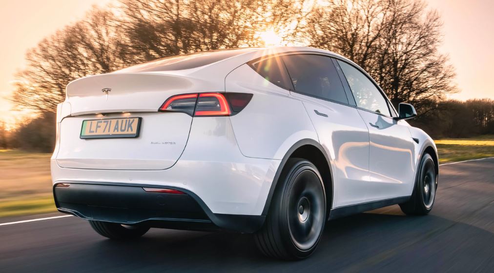 Musk’ın sağ koluy Tesla'yı bıraktı