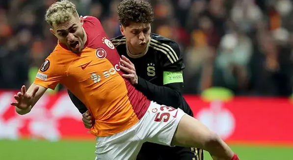 Foto - Muslera U dönüşü mü yaptı? Flaş ‘kaleci’ kararı: Tüm Galatasaraylılara ilan ettiler: O dönem başladı artık…