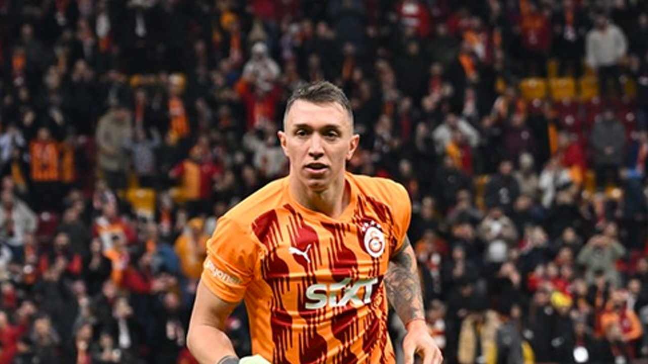 Foto - Muslera’dan Galatasaray ile ilgili gündeme oturacak çıkış! Dursun Özbek de doğruladı… Bu gelişme ağızları açık bıraktı…