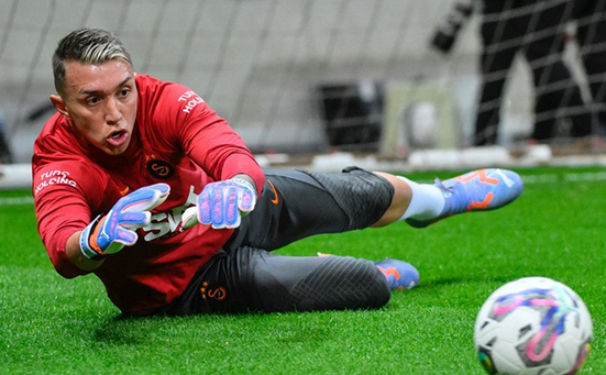 Foto - Muslera'nın tavrı öyle bir şey gösterdi ki... Galatasaray ne yapacağını şaşıracak! Bu da neyin nesi böyle...