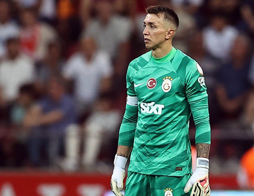 Foto - Muslera'nın tavrı öyle bir şey gösterdi ki... Galatasaray ne yapacağını şaşıracak! Bu da neyin nesi böyle...